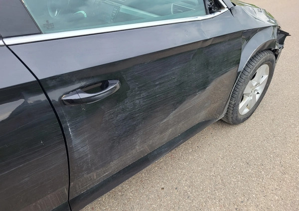 Skoda Superb cena 31500 przebieg: 259500, rok produkcji 2016 z Augustów małe 497